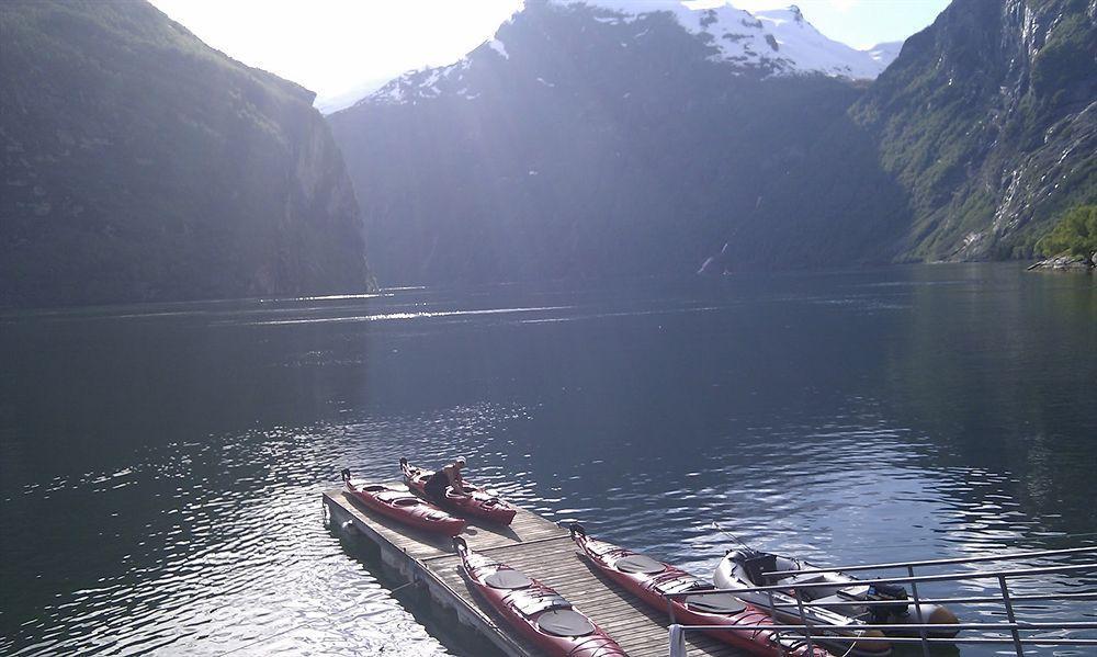 Grande Hytteutleige Og Camping Geiranger Esterno foto