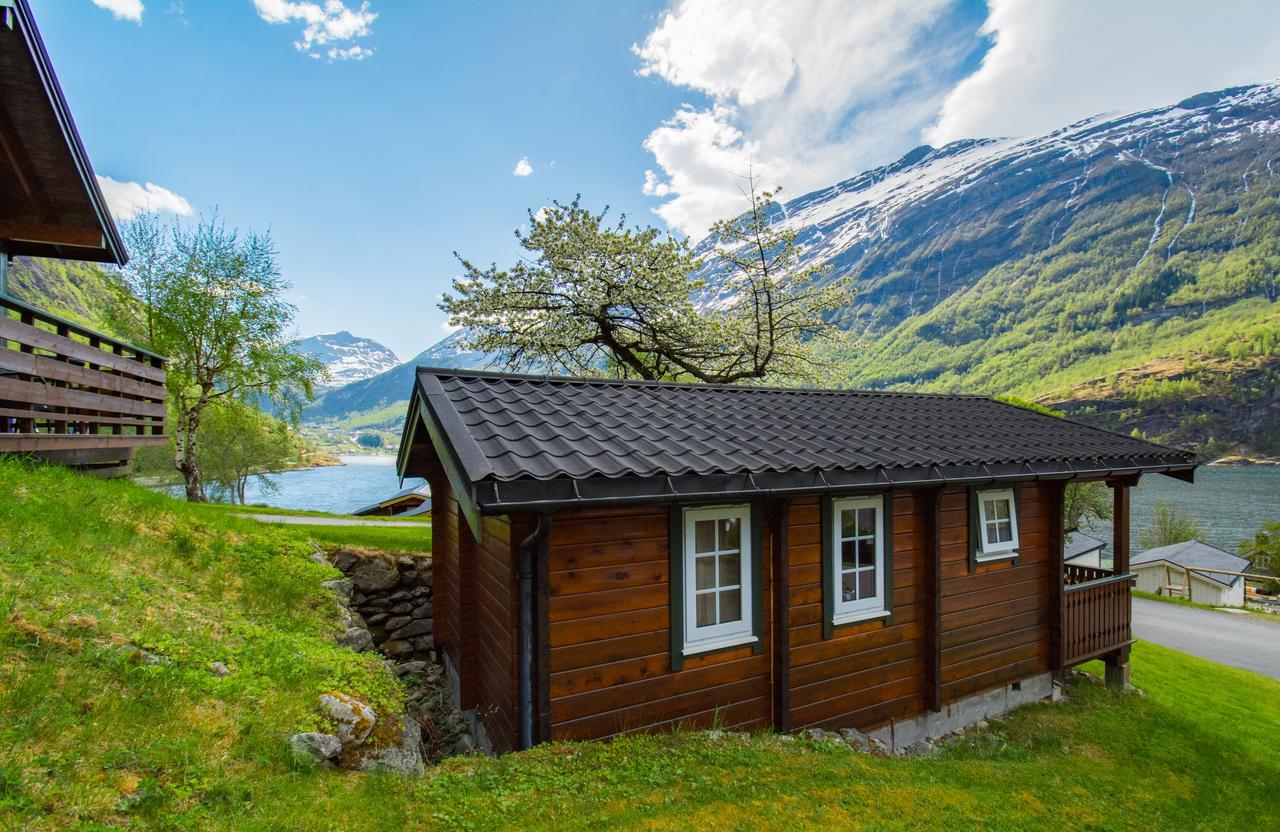 Grande Hytteutleige Og Camping Geiranger Esterno foto