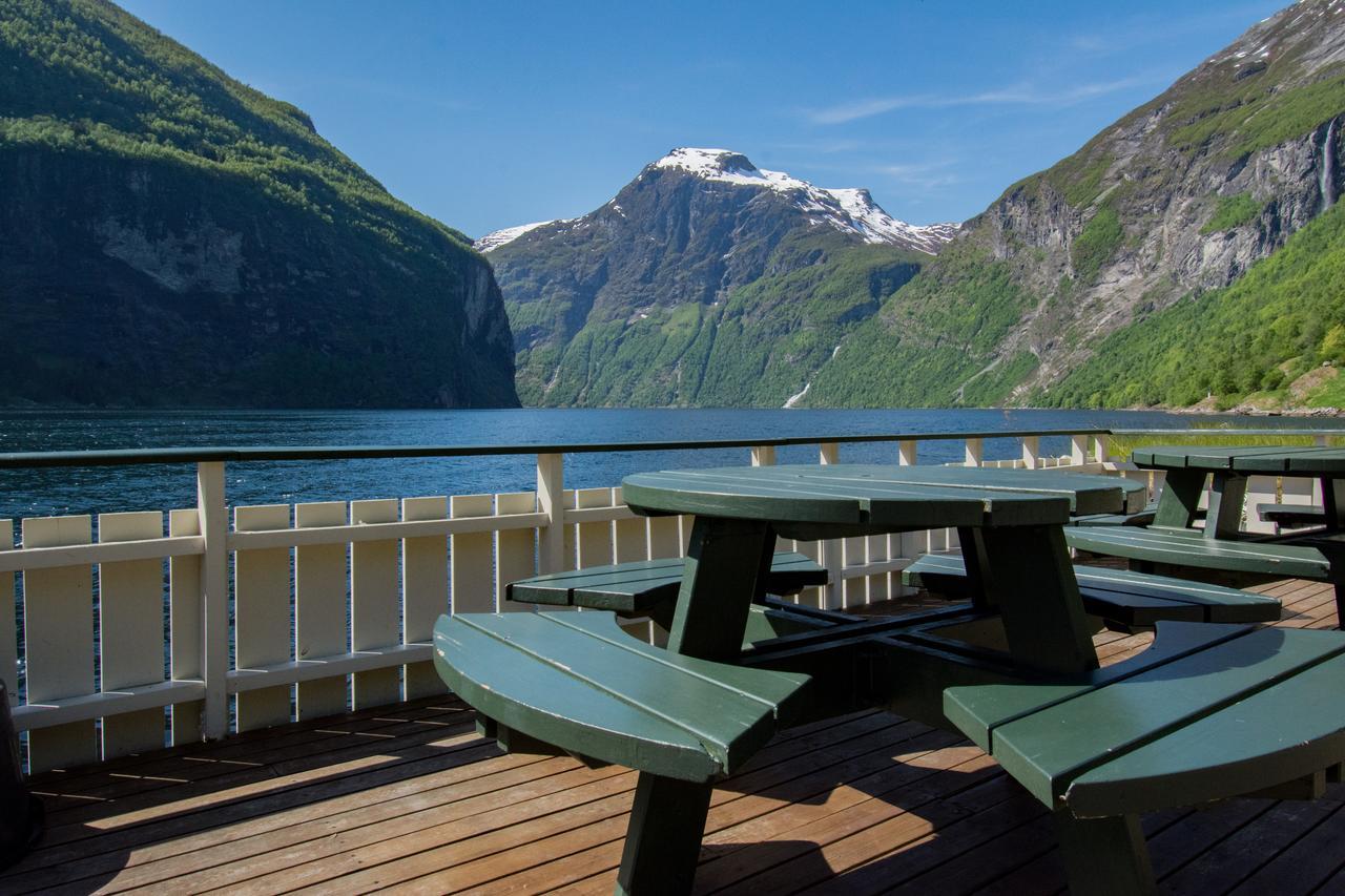 Grande Hytteutleige Og Camping Geiranger Esterno foto